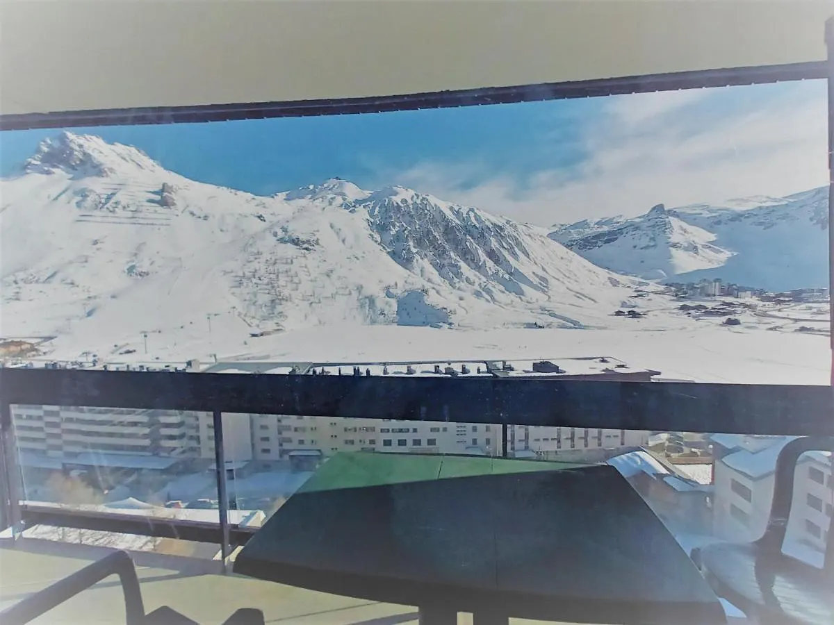 Studio Skis Aux Pieds Pour 4, Proche Commerces Et Balcon Sud A Tignes - Fr-1-411-440 Franciaország